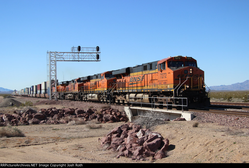 BNSF 7272, BNSF 6757, BNSF 4145 & BNSF 6936